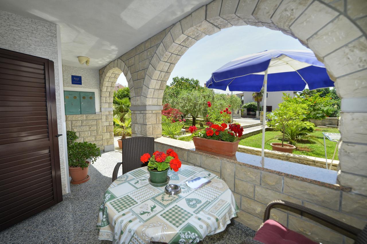 Apartment Mip Poreč Dış mekan fotoğraf